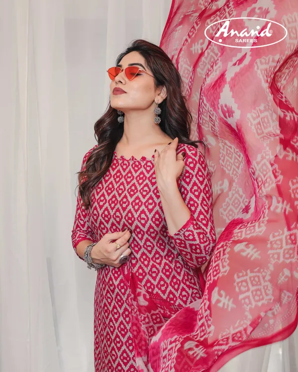 Crepe_Floral_Print_Salwar_Unstiched_Dress_Material