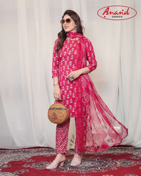 Crepe_Floral_Print_Salwar_Unstiched_Dress_Material