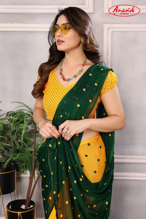 Printed,_Graphic_Print,_Polka_Print_Daily_Wear_Georgette_Saree_(Green)