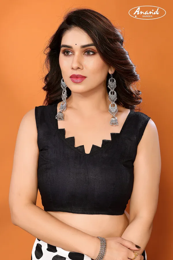 Printed_Daily_Wear_Georgette_Saree_(White)