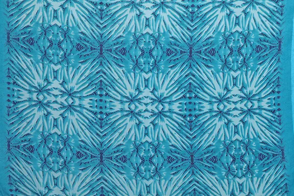 Light_Blue_Sarees_Ombre,_Floral_Print_Daily_Wear_Georgette_Saree