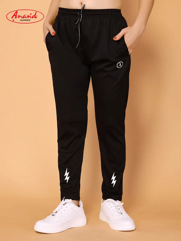 Women_Black_Solid_Casual_Straight_Fit_Track_pant