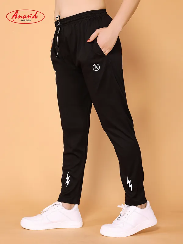Women_Black_Solid_Casual_Straight_Fit_Track_pant