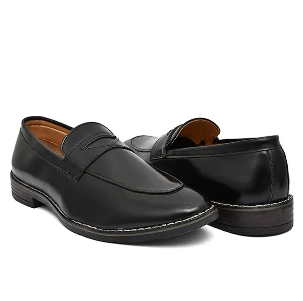 Black_Derby_Loafers_For_Effortless_Elegance