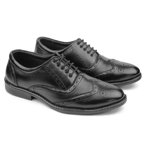 Black_Leather_Hand_Crafted_Formal_Brogues_For_Men