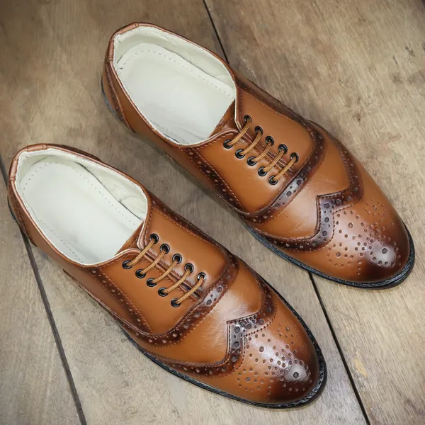 Tan_Leather_Hand_Crafted_Formal_Brogues_For_Men