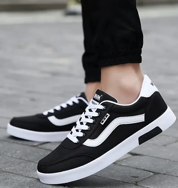 Black_Lace_Up_Sneakers_Shoes_For_Men