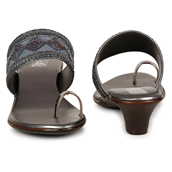 Grey_Embellished_Ethnic_Angutha_Strap_Heels_(Grey)