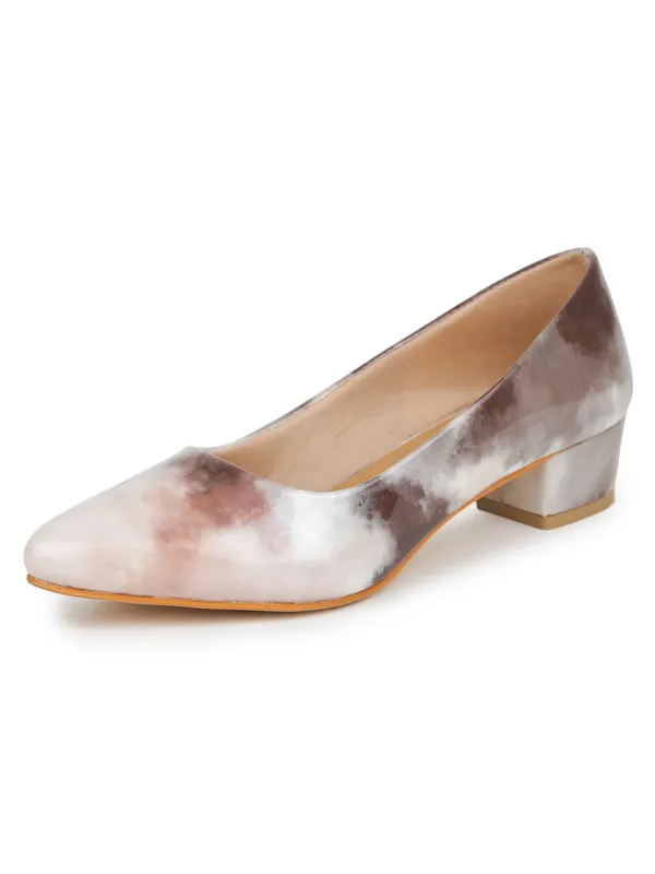 Abstract_Multicolor_Block_Heel_Pumps_(Brown)