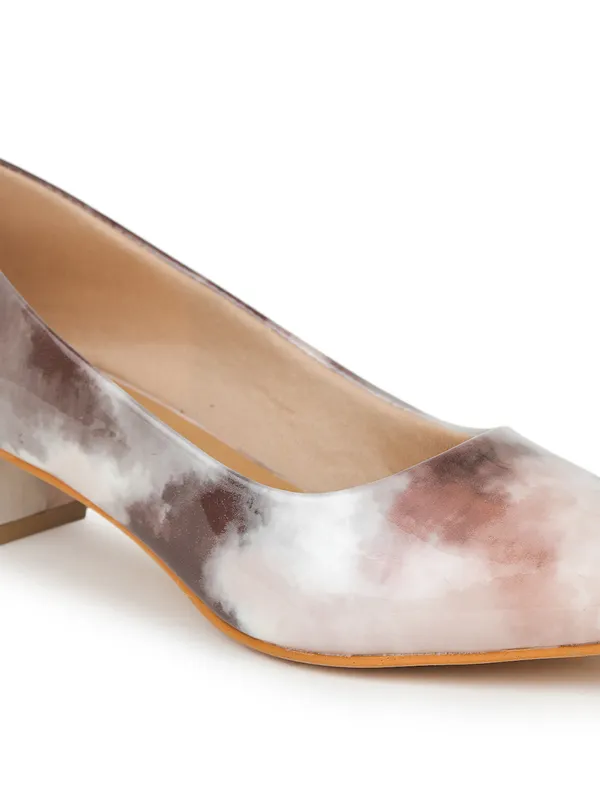 Abstract_Multicolor_Block_Heel_Pumps_(Brown)