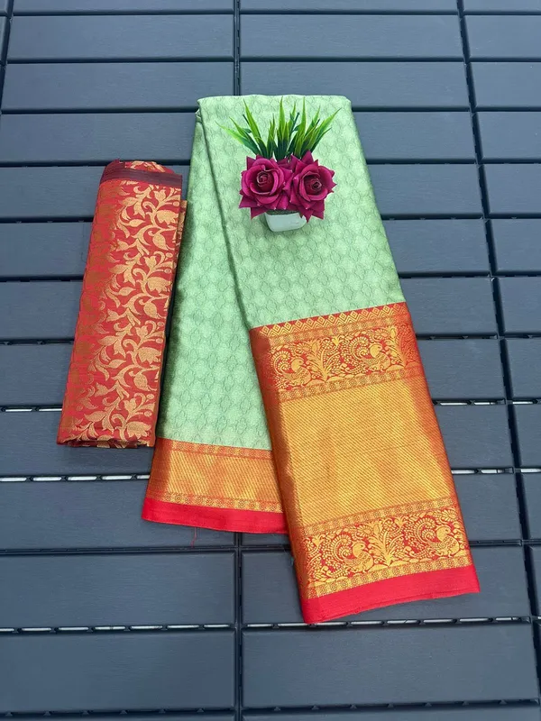 Black_Aquiliq_Woven_Handloom_Cotton_Blend_Saree