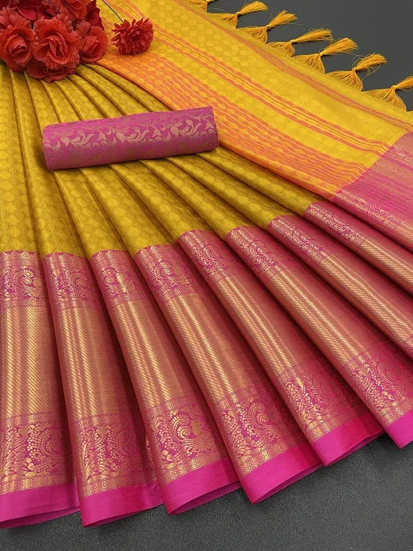 Beige_Aquiliq_Woven_Banarasi_Art_Silk,_Cotton_Silk_Saree