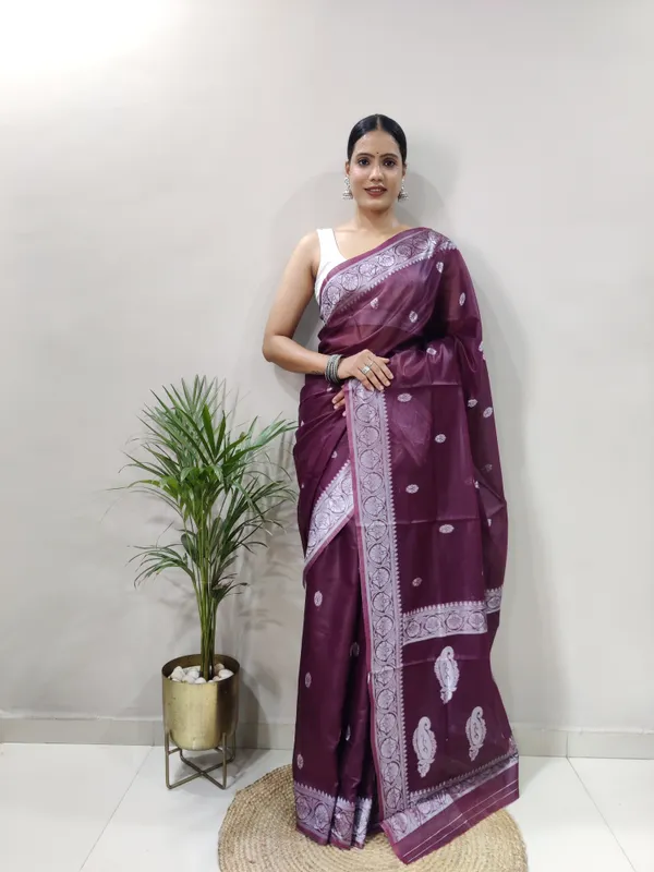 Pink_Aquiliq_Woven_Baluchari_Chanderi_Saree