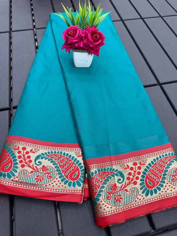 Blue_Aquiliq_Woven_Handloom_Pure_Cotton,_Muslin_Saree
