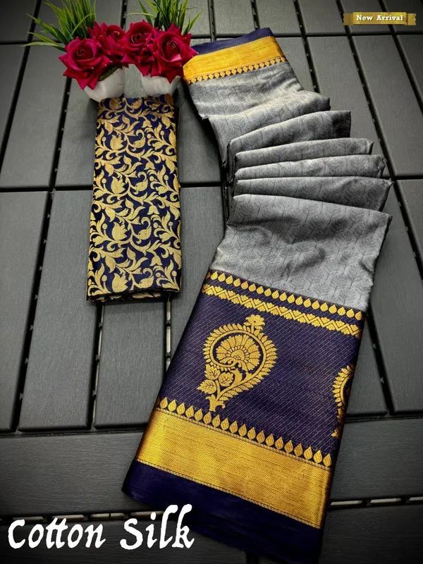 Grey_Aquiliq_Woven_Handloom_Cotton_Silk_Saree