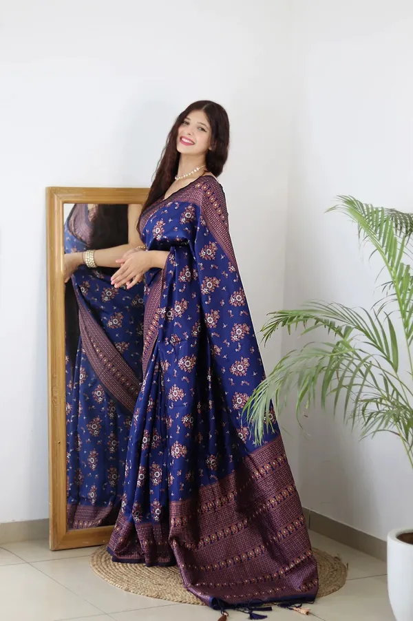 Blue_Pure_Soft_Silk_Saree_With_Twirling_Blouse_Piece