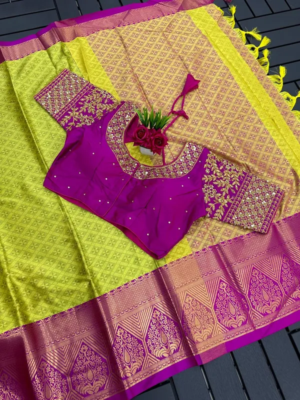 Lemon-Dark-Pink_Heavy_Aura_Rich_Cotton_Silk_Design_&_Contrast_Jequared_Weaving_Rich_Heavy_Border_With_Embroidred_Reddy_Made_Blouse