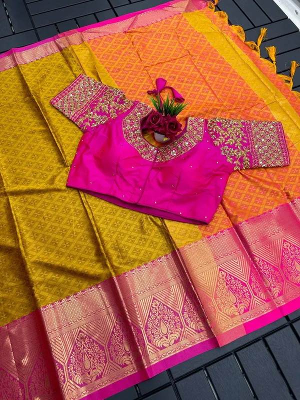 Yellow-Light-Pink_Heavy_Aura_Rich_Cotton_Silk_Design_&_Contrast_Jequared_Weaving_Rich_Heavy_Border_With_Embroidred_Reddy_Made_Blouse
