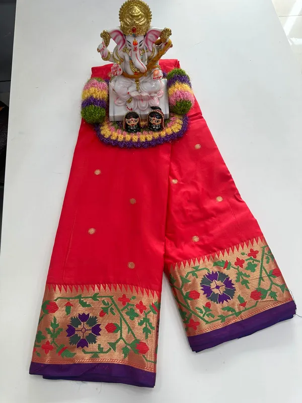 Pink_Soft_Pethani_Silk_Saree_With_Zari_Design_Weawing_Pallu