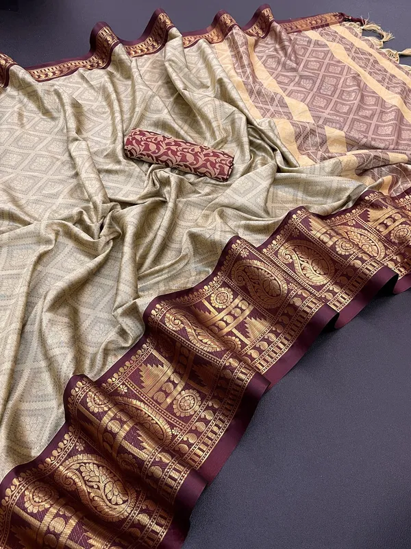 Black_Aquiliq_Woven_Handloom_Cotton_Blend_Saree