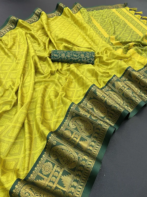 Black_Aquiliq_Woven_Handloom_Cotton_Blend_Saree