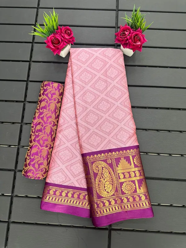 Black_Aquiliq_Woven_Handloom_Cotton_Blend_Saree