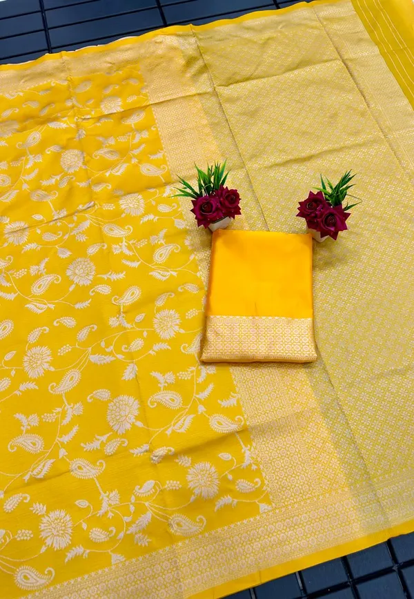 Yellow_Kanjivaram_Jacquard_Saree