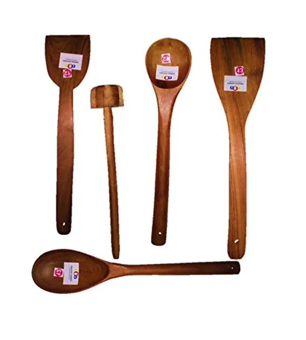 Set_Of_5_Wooden_Spoon_With_Whisk
