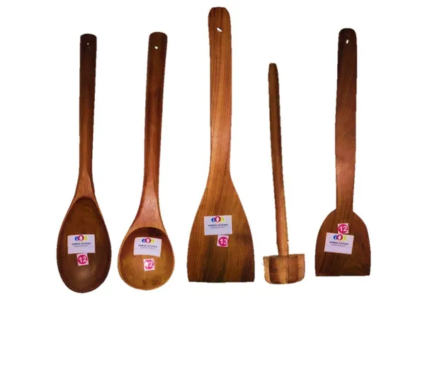 Set_Of_5_Wooden_Spoon_With_Whisk