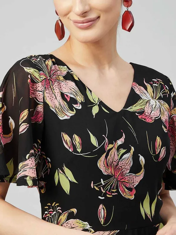 Black_Georgette_Floral_Printed_Anarkali_Gown__With_Duppata
