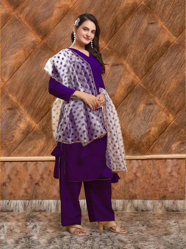 Eshanay_Fashion_Miss_Lady_Fashion_Organza_Printed_Women_Dupatta_with_pent