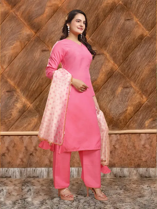 Eshanay_Fashion_Miss_Lady_Fashion_Organza_Printed_Women_Dupatta_with_pent