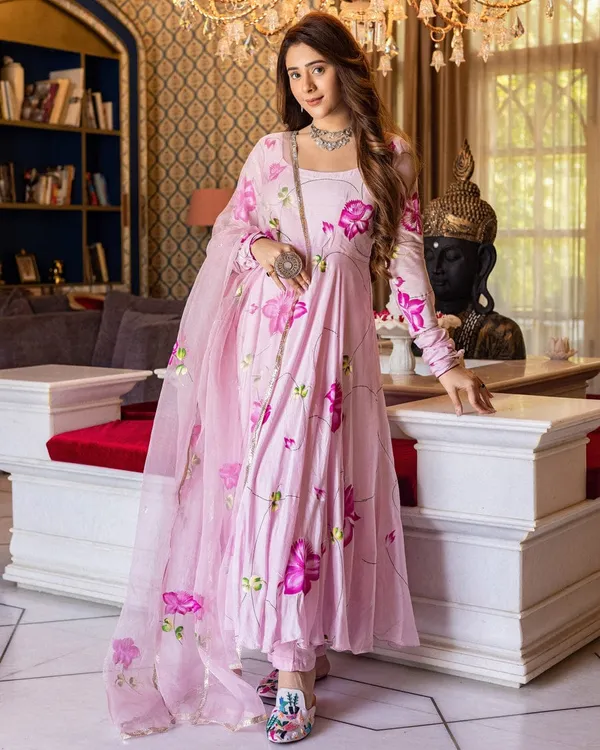 New_Exclusive_Ready-Made_Georgette_Skin_Print_Gown_Two_Piece_For_Women_Gown_+_Orna_)