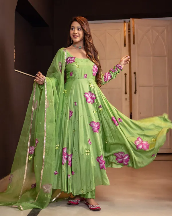 New_Exclusive_Ready-Made_Georgette_Skin_Print_Gown_Two_Piece_For_Women_Gown_+_Orna_)