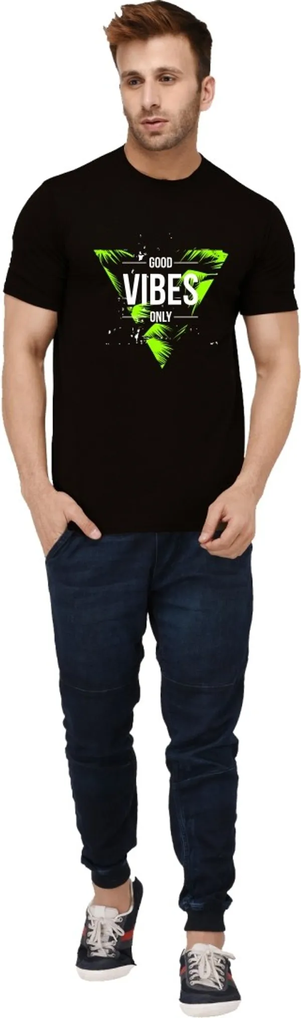 Black_Cotton_Blend_Round_Neck_Half_Sleeve_t-shirt_for_Men