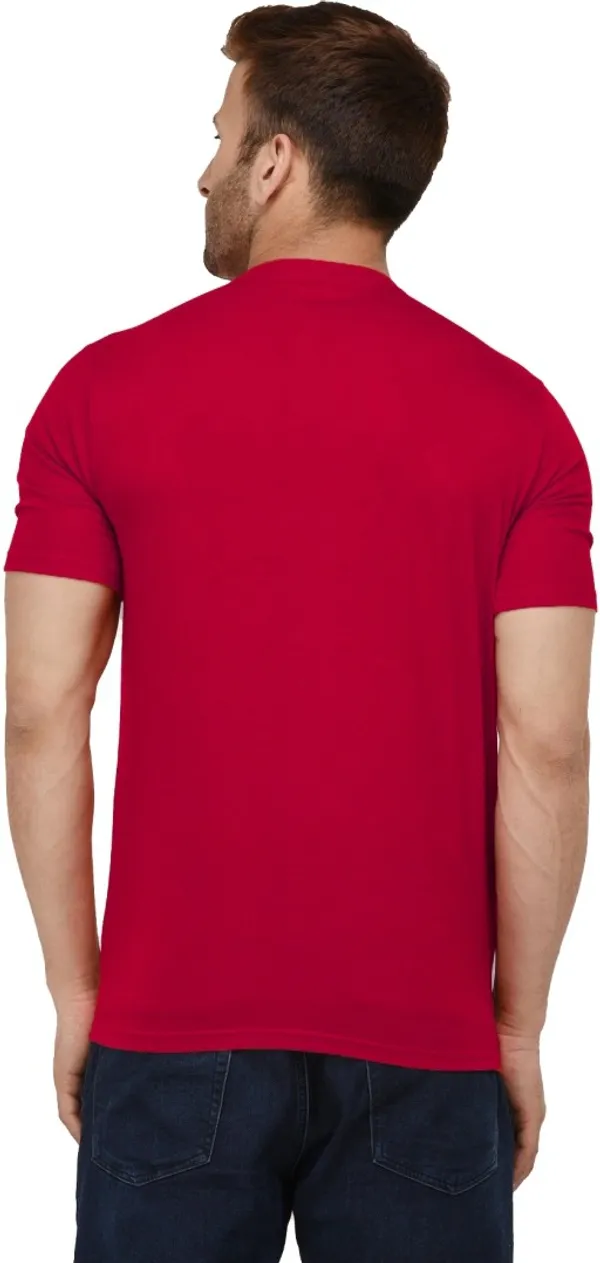 Red_Cotton_Blend_Round_Neck_Half_Sleeve_t-shirt_for_Men