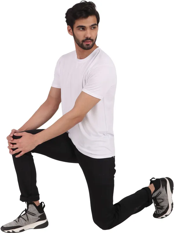 White_Polyester_Round_Neck_Half_Sleeve_t-shirt_for_Men