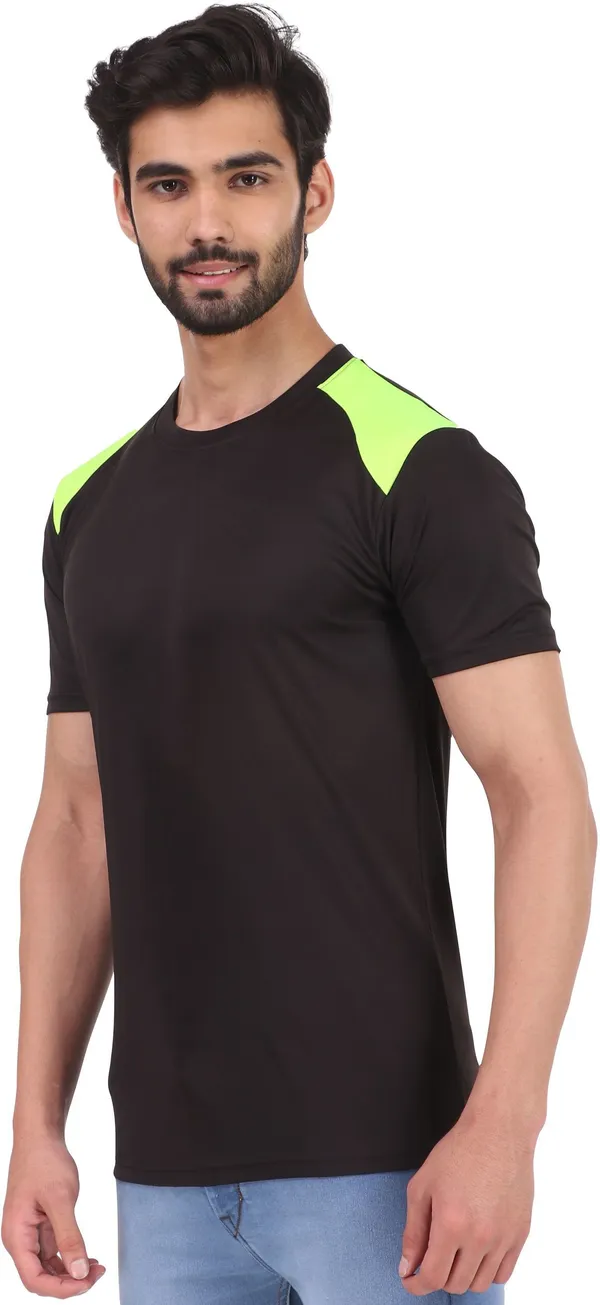 Black_Polyester_Round_Neck_Half_Sleeve_t-shirt_for_Men
