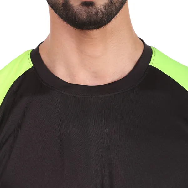 Black_Polyester_Round_Neck_Half_Sleeve_t-shirt_for_Men