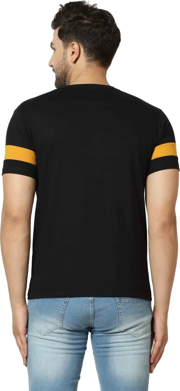 Black_Cotton_Blend_Round_Neck_Half_Sleeve_t-shirt_for_Men