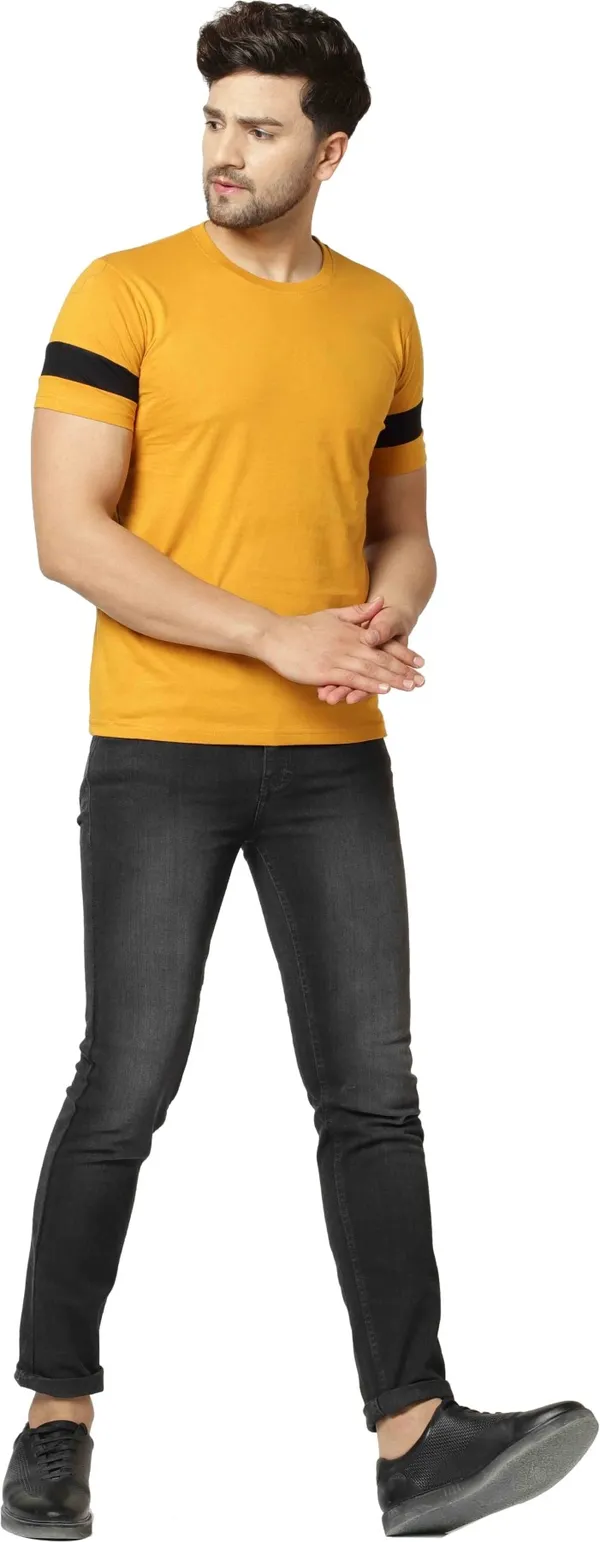 Orange_Cotton_Blend_Round_Neck_Half_Sleeve_t-shirt_for_Men