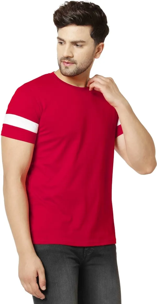Red_Cotton_Blend_Round_Neck_Half_Sleeve_t-shirt_for_Men