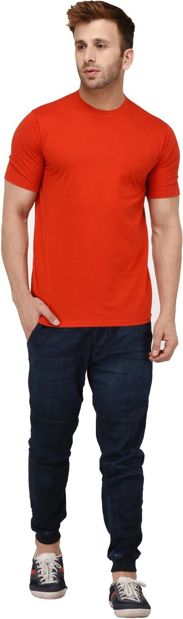 Red_Cotton_Blend_Round_Neck_Half_Sleeve_t-shirt_for_Men