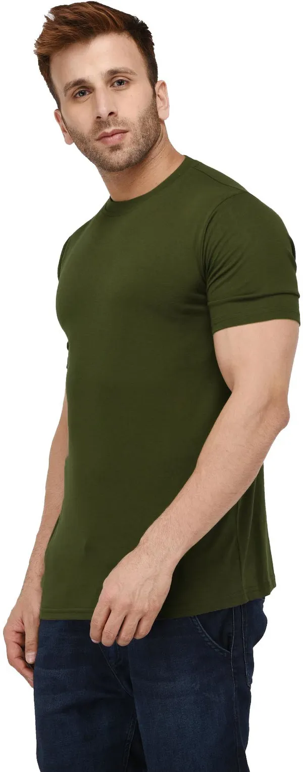 Dark_Green_Cotton_Blend_Round_Neck_Half_Sleeve_t-shirt_for_Men