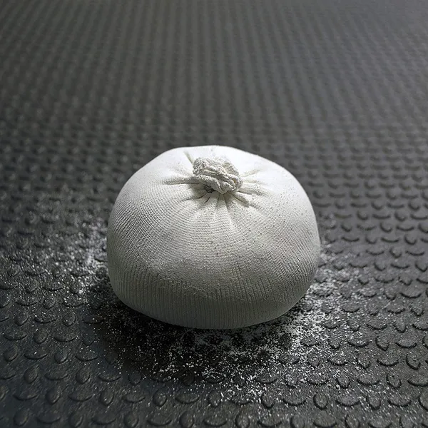 Gym_Chalk_Powder_-_Climbing_Chalk_Powder_Fine_Particles_|_Non-Slip_Odor_Free_Heal_Cellulous_|_Pure_Magnesium_Carbonate_for_Weight_Lifting_(250)