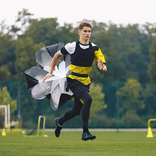 Sports_Super_Speed_Agility_Ladder_for_Track_and_Field_Sports_Training_4_Meter_(4m_Ladder_with_Parachute)