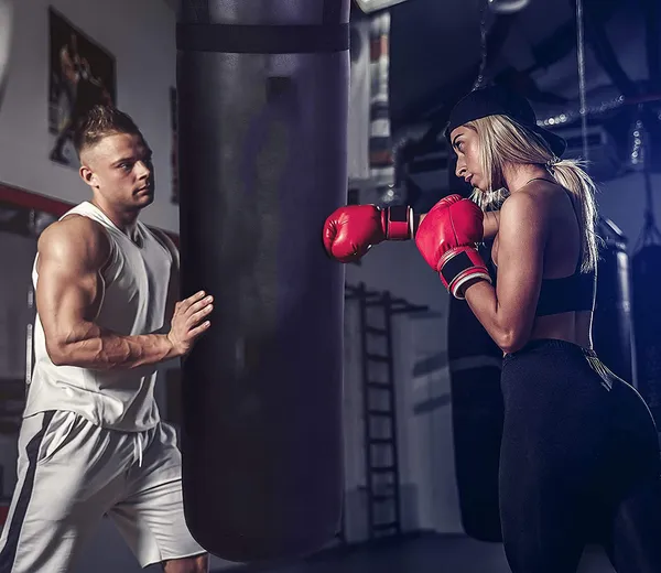 Punching_Bag_Set_with_Boxing_Wraps_-_Heavy_Punching_Bags_for_Boxing,_Judo,_Kickboxing_|_Boxing_Bag_Made_of_PU_for_Men_(Black_PU_Unfilled,_4)