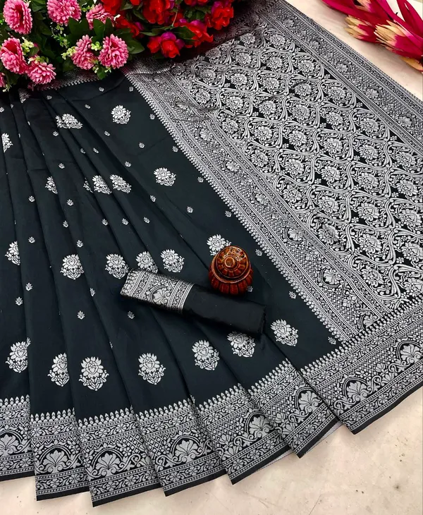 Black_Kanjivaram_Silk__Saree