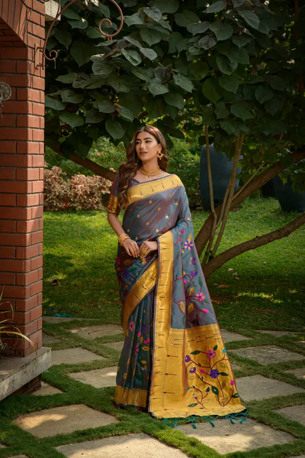 Grey_Pure_Silk_Paithani_Saree