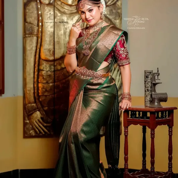 Green_Woven_Banarasi_Jacquard_Saree